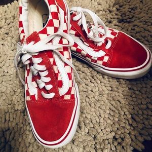 Vans women’s size 9 or Men’s size 7.5
